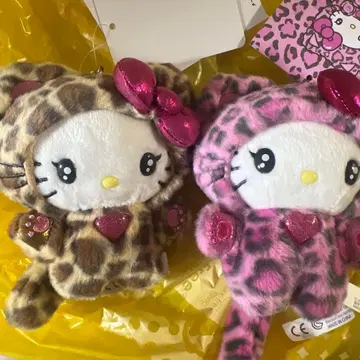 산리오 갸루 고양이 레오파드 무늬 마스코트 참 헬로키티 세트