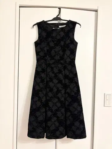 엠프리미어 블랙 원피스 34