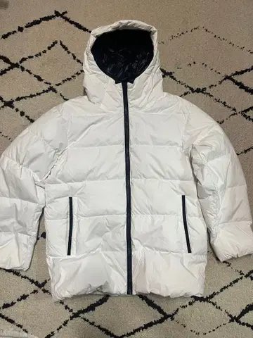 UNIQLO +J 유니클로 라이트 다운 볼륨 후드티 다운 자켓 M