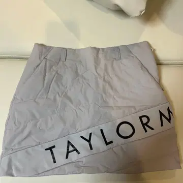 TAYLOR MADE 여성용 스커트 그레이