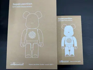 2체 세트 베어브릭 만박 400% Japan Pavilion 삼나무 재질