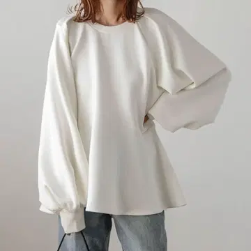 AMELY 래글런 슬리브 페플럼 상의