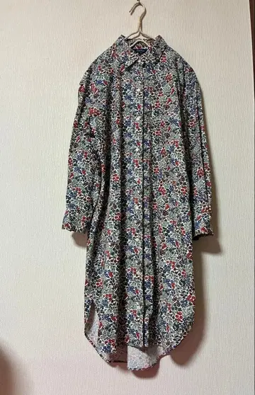 Hampstead 리버티 프린트 꽃무늬 코듀로이 셔츠 겉옷