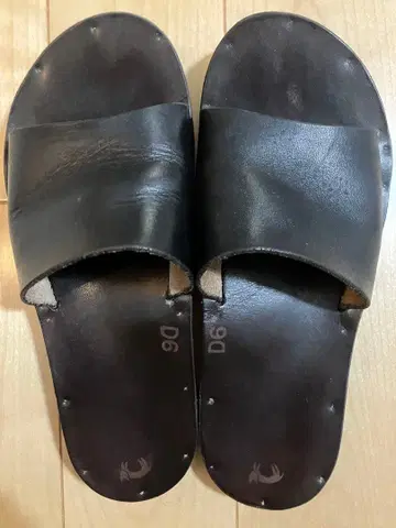 유타 뉴먼 시몬느 D6