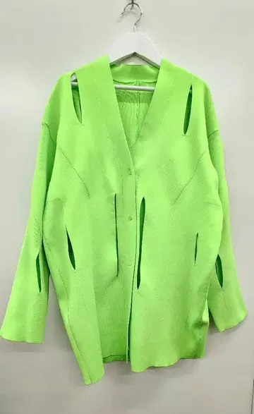 MAISON SPECIAL 빅 슬래시 니트 가디건