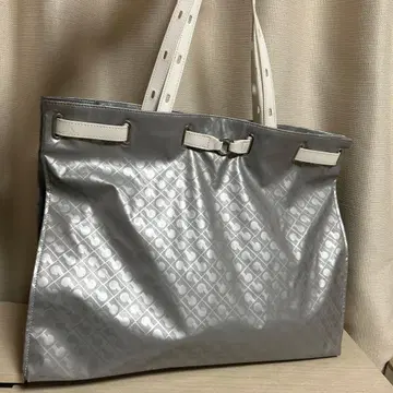 게라르디니 실버 토트백