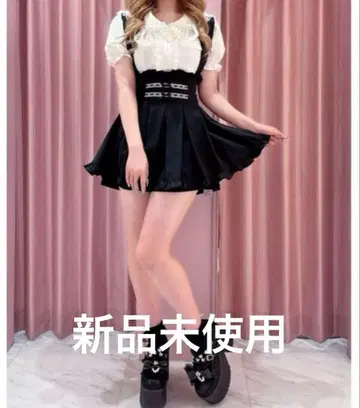 [ 새상품 ] 앙크루즈 홀터 리본 치마바지 M 사이즈 블랙