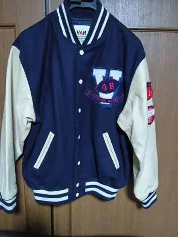 VAN 스타디움 점퍼