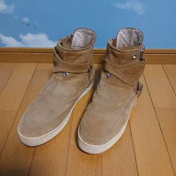 WHITEFLAGS 화이트플래그스