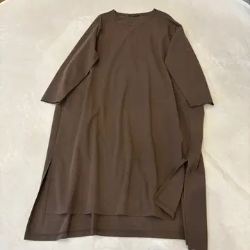 [ mizuiro ind ] 크루넥 롱 원피스 브라운