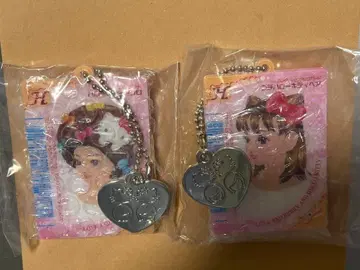 러브 앤 베리 헬로키티 키링 아프로와 프티 오당고 세트