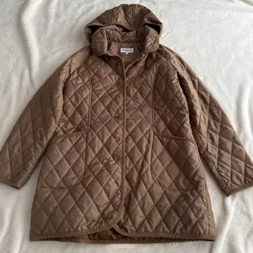 맥레거 퀼팅 자켓 코트 후드 부착