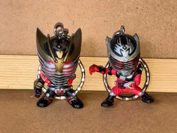 가면라이더 피규어 키링 포함