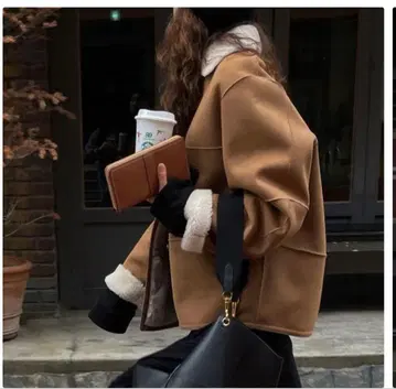 무스탕 터치 브라운 자켓