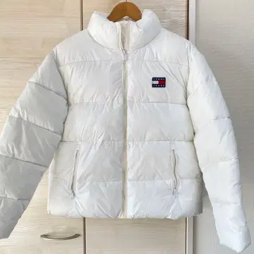 TOMMY JEANS 화이트 다운 자켓