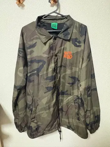 ANTI HERO 카모플라쥬 나일론 자켓
