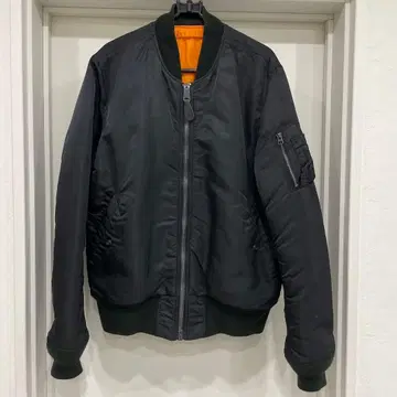 ALPHA 알파 MA-1 블랙 자켓 오렌지 안감