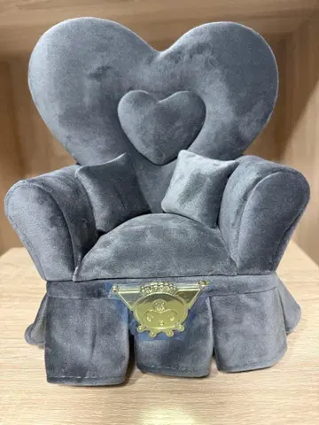 쿠로미 럭셔리 그레이 소파형 액세서리 케이스 산리오