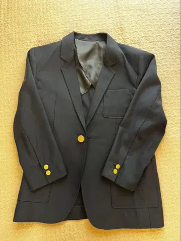 HARE 블랙 테일러드 자켓