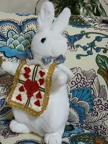 토끼 백 봉제 인형