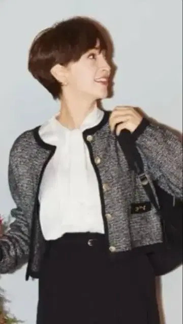 [셀포드] 36 화이트 보타이 리본 셔츠 M