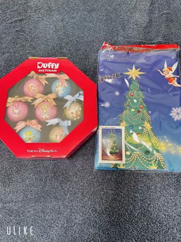 Duffy and Friends 크리스마스 오너먼트 태피스트리 세트