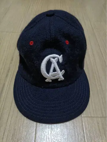 [ M ] 스탠다드 캘리포니아 울 캡 네이비