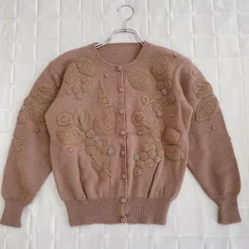 꽃무늬 자수 비즈 장식 브라운 니트 가디건