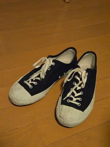 문스타 GYM CLASSIC 25.5cm