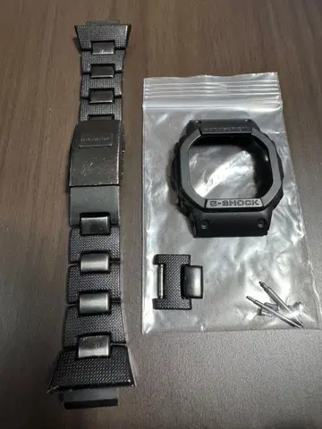 G-SHOCK GW-M5610BC 정품 네이비 밴딩
