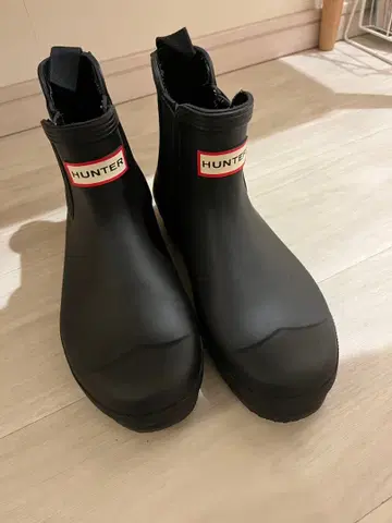 HUNTER 블랙 숏 레인부츠 UK5