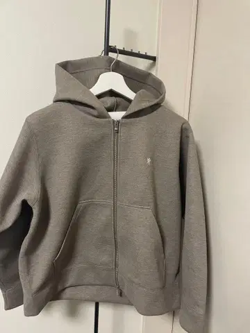 Gymphlex | 종이상자 니트 지퍼 후드 자켓 WOMEN