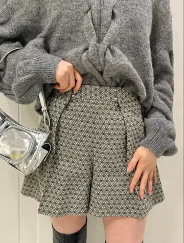 lily brown 턱 숏팬츠 자카드 믹스 1