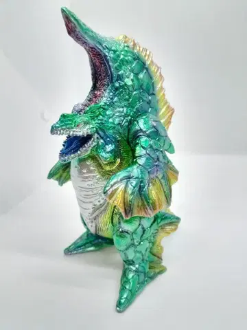 울트라맨 소프트 비닐 레이로스 리페인트