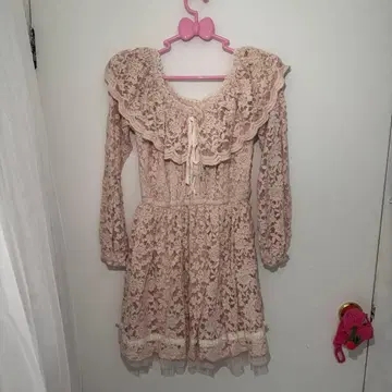 LIZLISA 구제 의류 프릴 달린 레이스 원피스