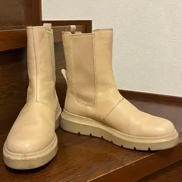 ecco 베이지 사이드 고어 부츠 EU 36