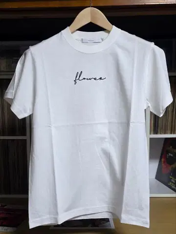 rehacer 프론트 flower 문자 프린트 백 프린트 T셔츠