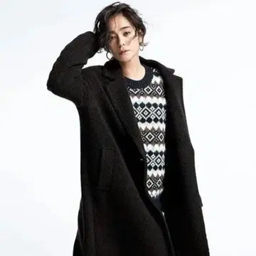 23구 벌키 자카드 크루넥 니트