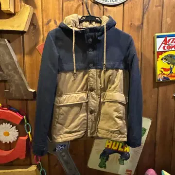 relume 네이비와 베이지 마운틴 파카 S