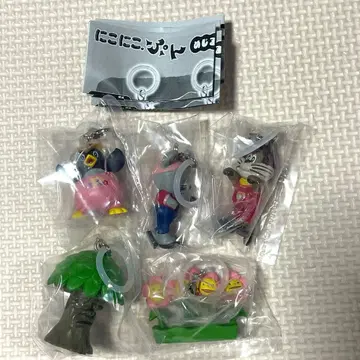 니코니코, 푼! 메지루시 가챠 마스코트 타카라토미아츠