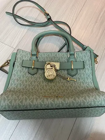 Michael Kors 민트 그린 숄더백