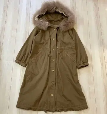 프랑슈리페 빅 사이즈 퍼 포함 모즈 코트 카키 3L