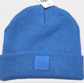 새상품급 ALO Yoga 블랙 니트 모자
