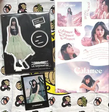 LE SSERAFIM 운채 아크릴 스탠드 배지 스티커