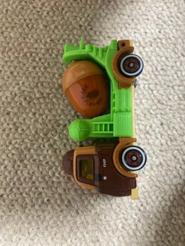 도토리 모양 짐칸 미니카 칩 앤 데일