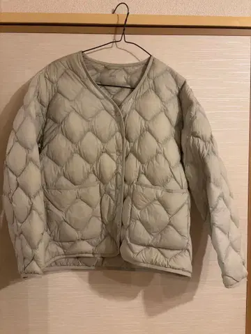 유니클로 울트라 라이트 다운 M 라이트 그린