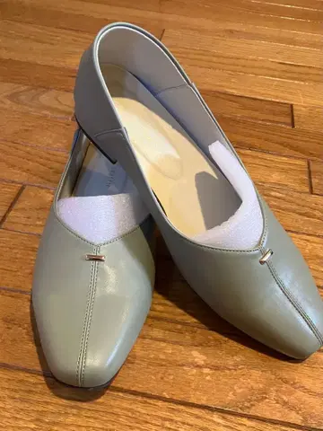 오리엔탈 트래픽 그린 스퀘어토 펌프스