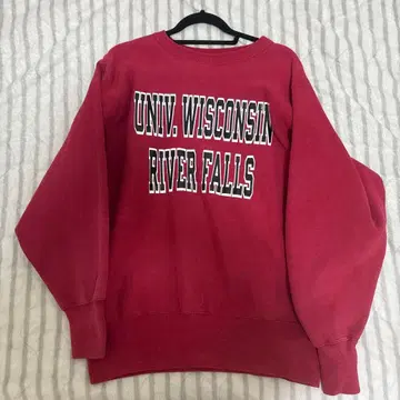 CHAMPION 리버스 위브 UNIV. WISCONSIN 빨간색 맨투맨