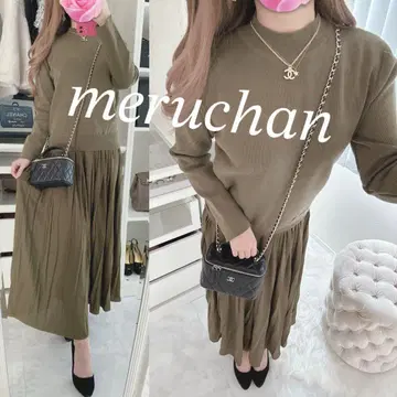 [ 새상품급 ] 셋업풍 절개 플리츠 맥시 길이 니트 원피스