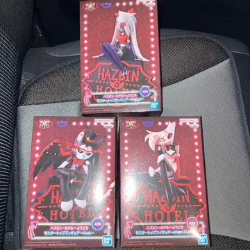 해즈빈 호텔에 오신 것을 환영합니다 모니터 탑 피규어 3종 세트